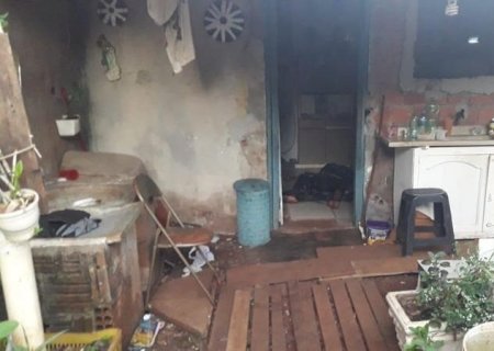 Filho mata mãe em Dourados após ela negar R$10 para cachaça