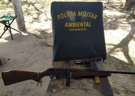 Polícia Militar Ambiental de Mundo Novo desmonta acampamento de caçadores no Pantanal
