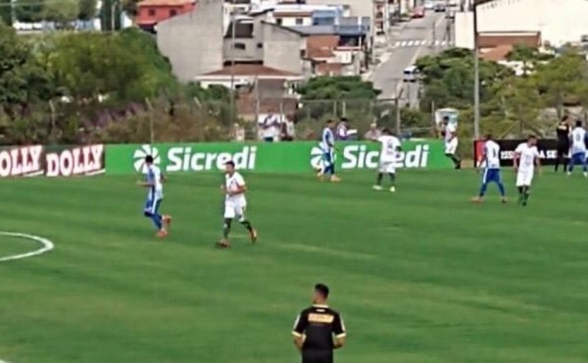 Ivinhemense marca dois gols, mas não evita derrota do CENA na copa São Paulo de Futebol Junior