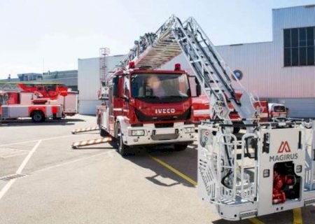 Escada de combate a incêndios chega em dez dias