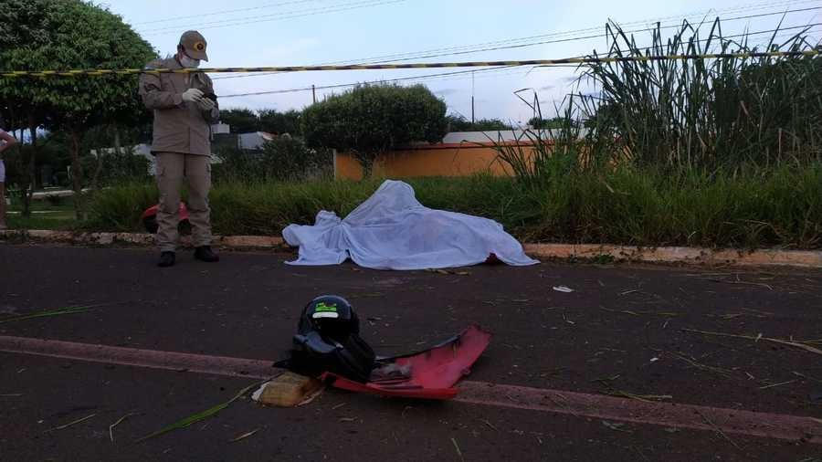 Nova Andradina - Motociclista morre após atingir poste