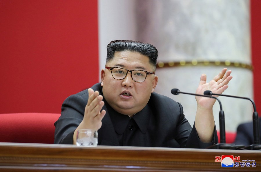 Coreia do Sul acredita que Kim Jong-un está em viagem e passa bem
