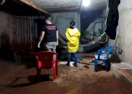 Homem é assassinado a tiros