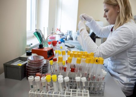Chegam ao Brasil 500 mil testes para diagnóstico da covid-19