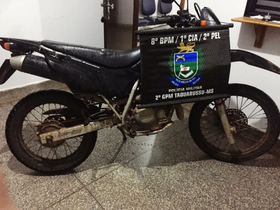 Taquarussu - Polícia Militar apreende motocicleta com sinal identificador adulterado