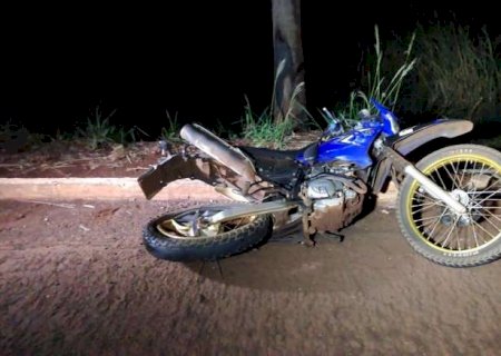 Acidente entre carro e moto deixa um morto entre Dourados e Fátima do Sul