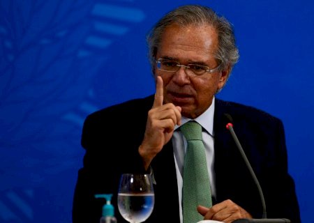 Guedes cobra veto a aumento a servidores públicos: 'Não assaltem o Brasil'