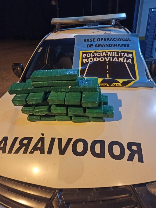 Ivinhema - Polícia Militar Rodoviária prende casal de traficantes com drogas presas ao corpo