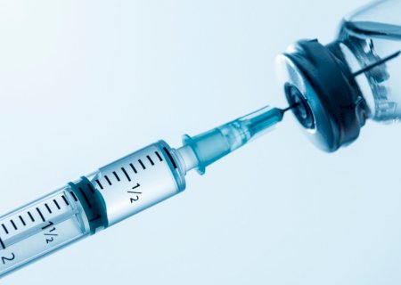 Covid-19: OMS espera distribuir 2 bilhões de doses de vacina até o fim de 2021