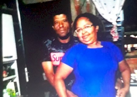 Homem mata esposa e esfaqueia sogra