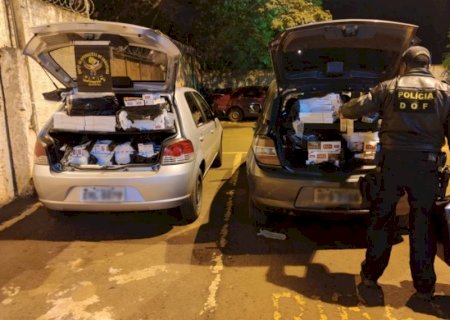 Deodápolis - Veículos que seguiam com cigarros contrabandeados para Minas Gerais foram apreendidos pelo DOF