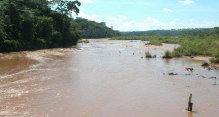 Primos vão tomar banho de rio após bebedeira e um morre afogado em Paranaíba