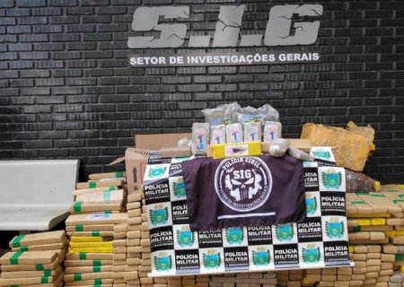 Maconha guardada nos fundos de igreja usada de 'entreposto do tráfico' totaliza 980 kg