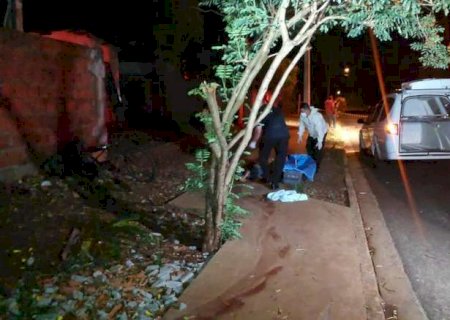 Após bebedeira, homem é assassinado por “dar em cima” de esposa do acusado