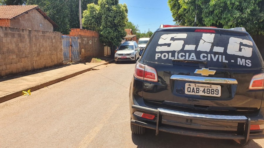 Filha encontra mãe morta com ferimentos na cabeça