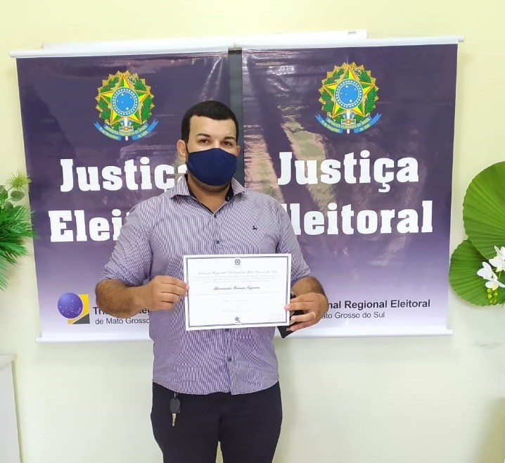 Angélica - Vereador Alex Rodinha é empossado para um mandato de 04 anos no legislativo.