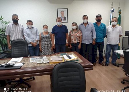 Novo  Horizonte do Sul - Prefeito eleito Guga e a bancada de vereadores do PSDB buscam parcerias com governo do estado.