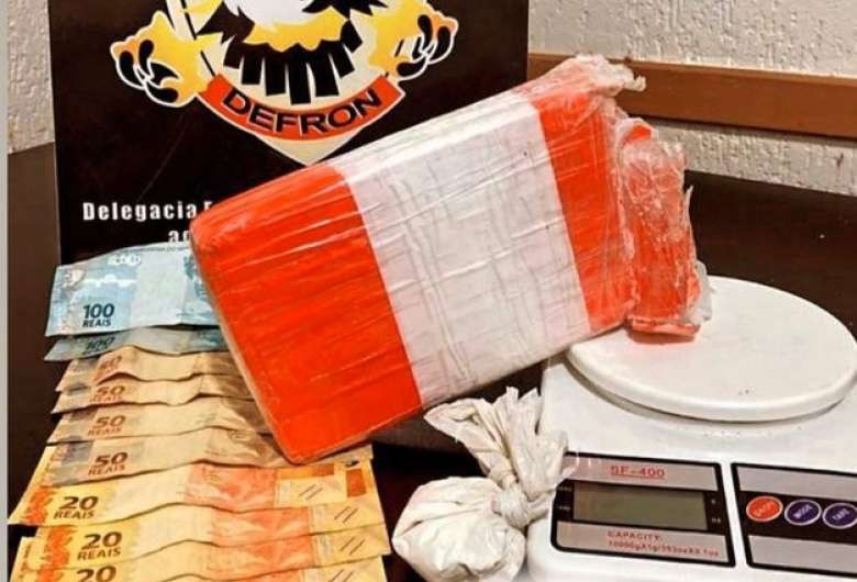 Dupla é presa com droga que seria distribuída em pontos de vendas de Dourados