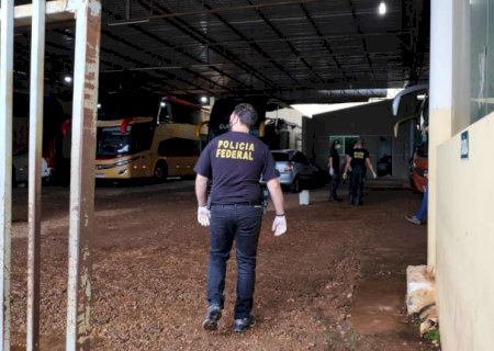 Operação da PF mira empresas de turismo que levavam cocaína de MS para SP