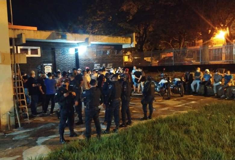 Mais um \'rolezinho\' é encerrado e 90 pessoas são encaminhadas à delegacia