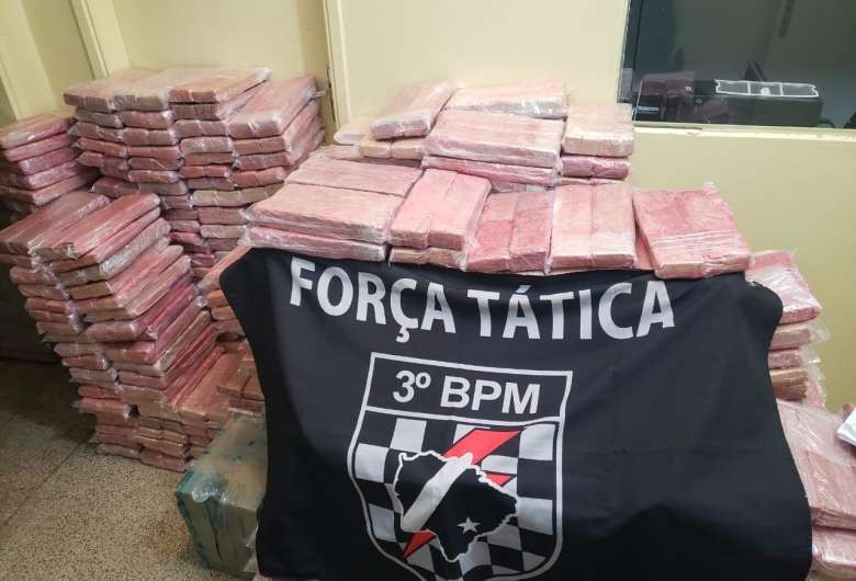 Carga de maconha avaliada em R$ 2 milhões é apreendida em Dourados