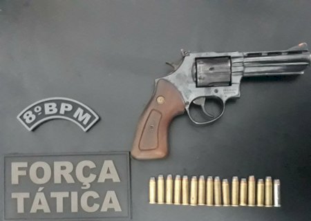 Força Tática do 8ºBPM prende homem por porte ilegal de arma de fogo em Deodápolis