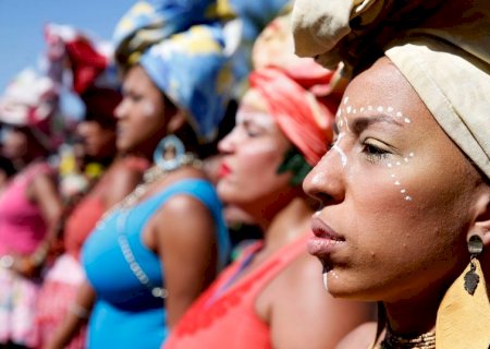 Mulheres têm conquistas, mas caminho ainda é longo para igualdade