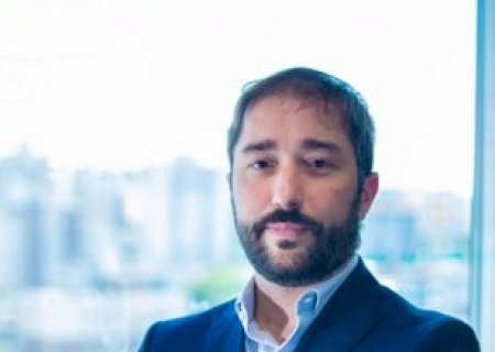 Sicredi supera marca de R$ 100 bilhões em crédito para associados