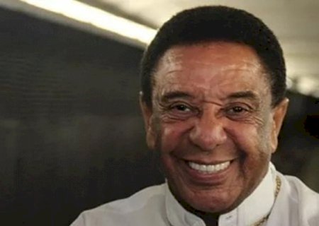 Agnaldo Timóteo morre aos 84 anos vítima de covid-19