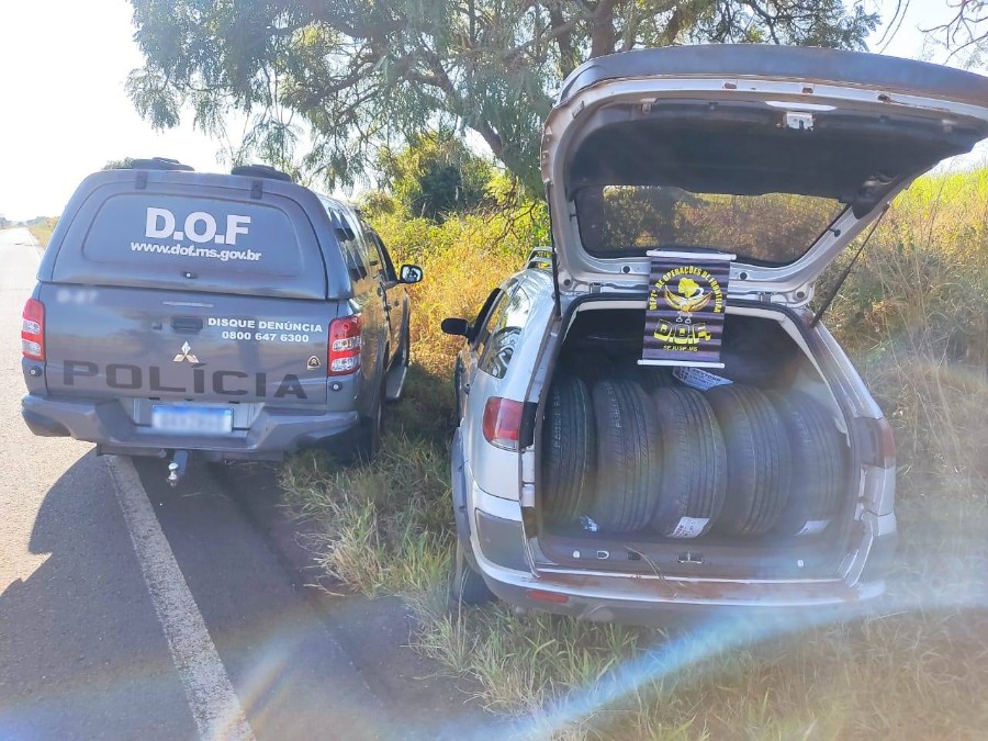 Deodápolis  - Veículo carregado com mais de 90 pneus adquiridos no Paraguai foi apreendido pelo DOF