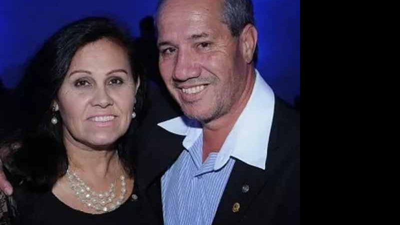Detetive é preso por encomendar morte da mulher e ter ajuda de \'mãe de santo\' em MS