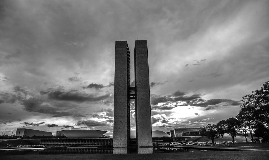 LDO de 2022 prevê aumento do fundo eleitoral para quase R$ 6 bilhões