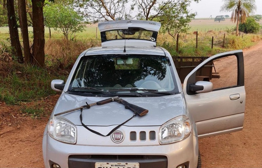 Polícia Militar Ambiental de Naviraí prende carpinteiro com espingarda de caça
