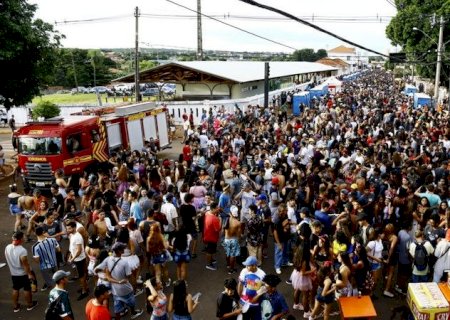MS quer Carnaval em 2022 e fará eventos-teste até dezembro, anuncia Prosseguir