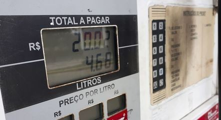 Etanol sobe 58% em um ano e deixa de ser vantagem em todo o Brasil