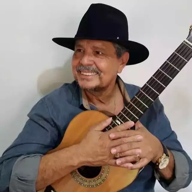 Violeiro Aurélio Miranda passa por cirurgia para retirada de coágulo no cérebro