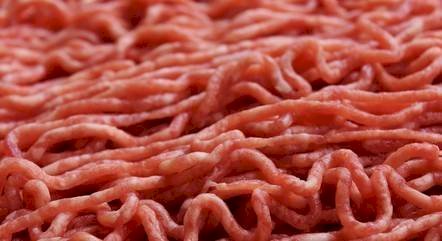 Carnes subiram mais de 4 vezes acima da inflação em quase 3 anos