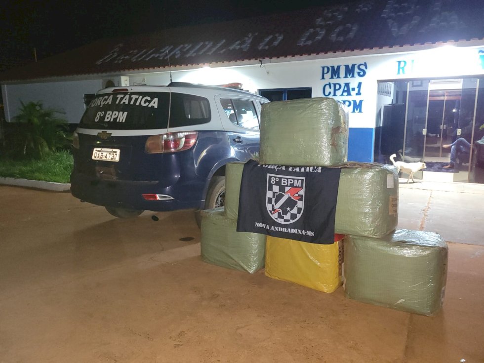 Nova Andradina - Polícia Militar apreende mercadorias avaliadas em R$ 30 mil contrabandeadas do Paraguai