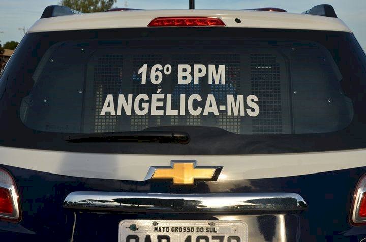 Angélica - Polícia Militar conduz jovem para a delegacia por dirigir sem possuir CNH
