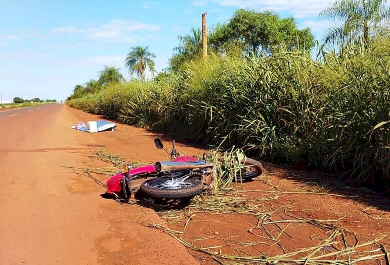 Mulher morre na MS-276 após perder o controle da direção de moto