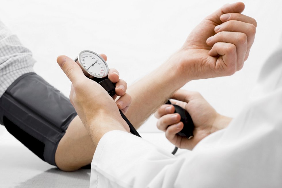Especialistas alertam sobre diagnóstico e acompanhamento especializado para prevenção contra a hipertensão arterial