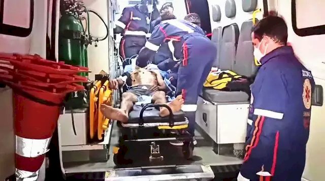 Homem sai para comprar água e volta para casa com tiro na barriga