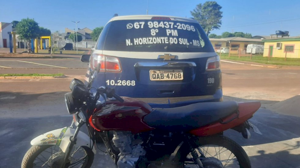 Novo Horizonte do Sul - Polícia Militar recupera motocicleta furtada