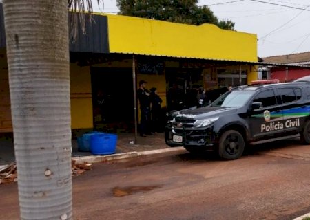 Polícia Civil deflagra operação em Novo Horizonte do Sul e prende 3 por posse de arma e tráfico de drogas