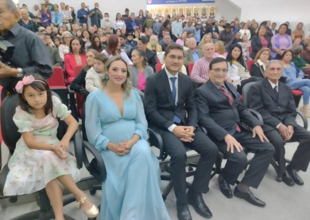 Angélica: Edinho Cassuci e Paulo Conconi são empossados prefeito e vice-prefeito, Boquinha volta para Câmara.