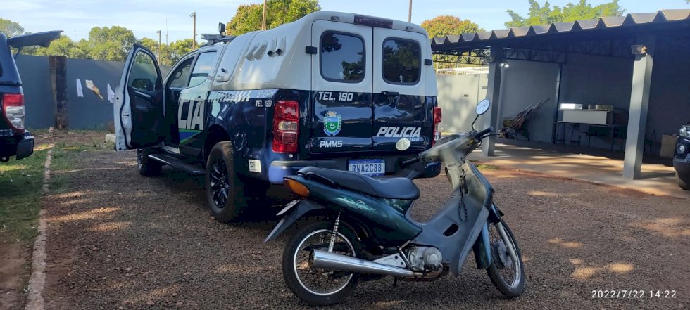 ANGÉLICA - Polícia Militar prende homem após furtar motocicleta.