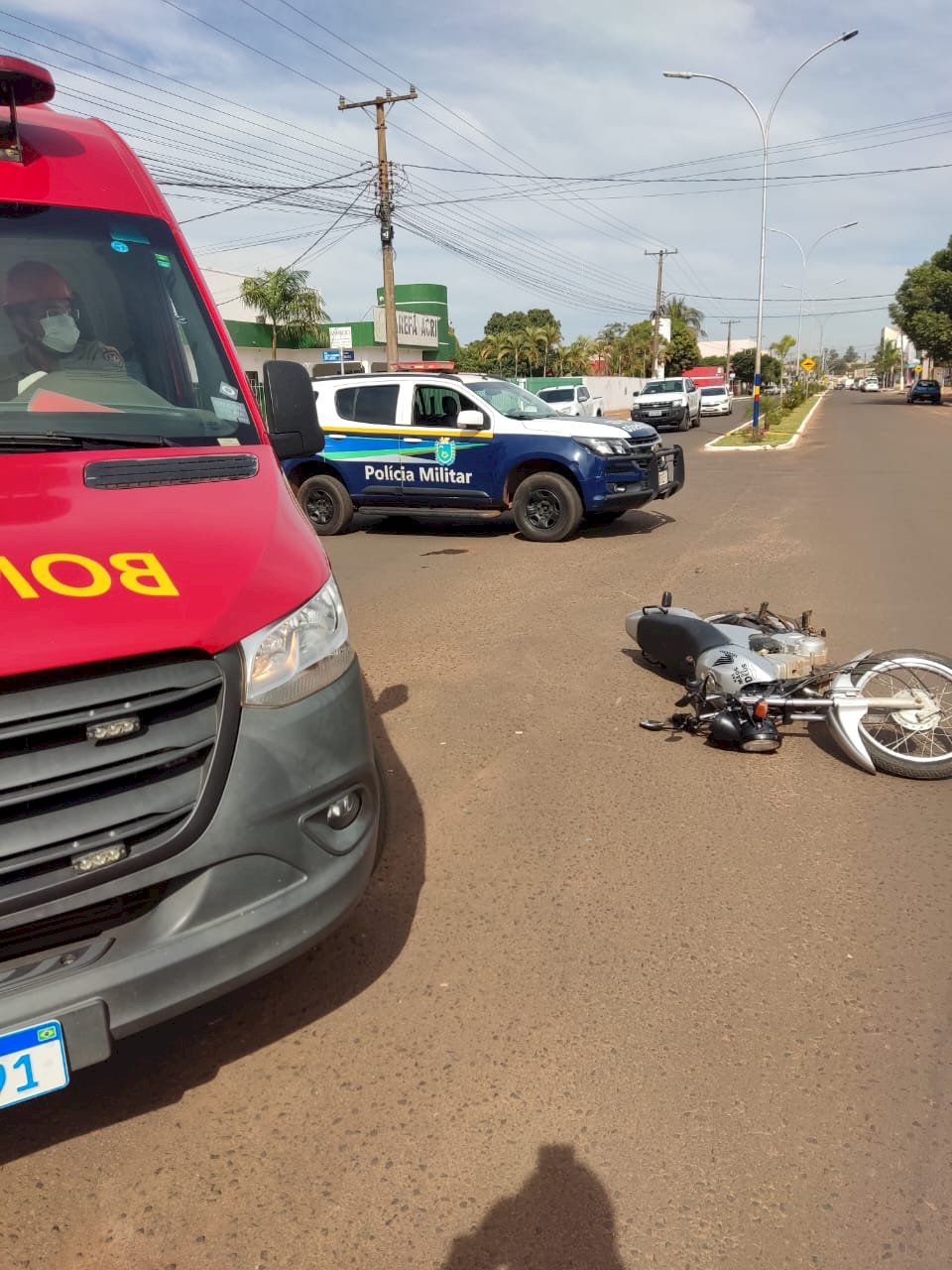 Ivinhema - Dois acidente envolvendo motos e carros nesta terça-feira.