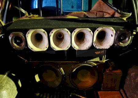 Taquarussu - Polícia Militar apreende equipamentos sonoros após perturbação do sossego