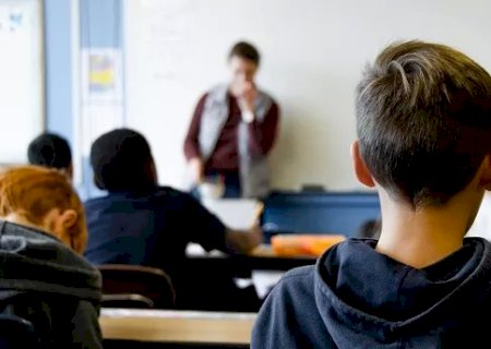 Jovens querem que Ensino Médio prepare para mercado de trabalho.