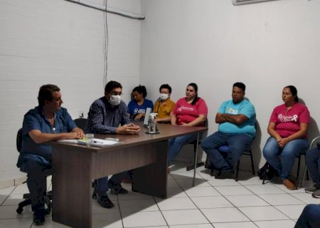 Prefeito se reúne com Agentes de Saúde para discutir piso salarial.